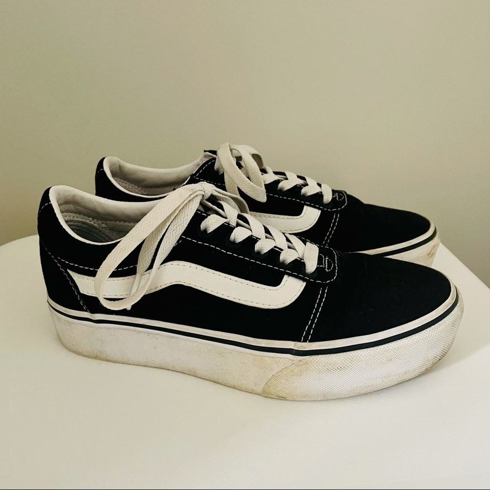 Size 6.5 original VANS